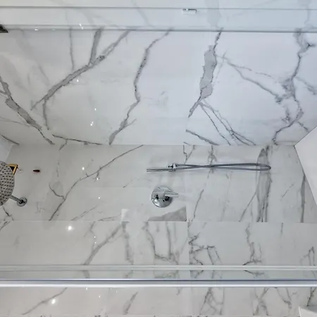 מלון Columbus Dependance ליגננו סביאדורו