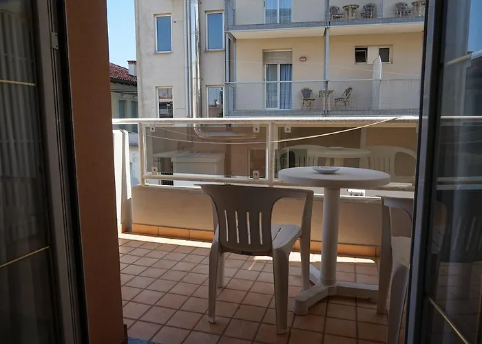 호텔 Columbus Dependance 3*